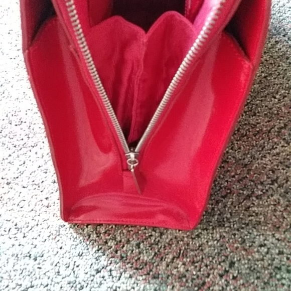 𝅺DOMANI Red Bag, Used, Excellent codition - Picture 7 of 8